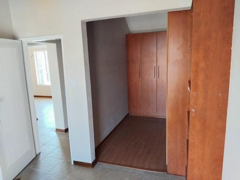 To Let 3 Bedroom Property for Rent in Baillie Park North West